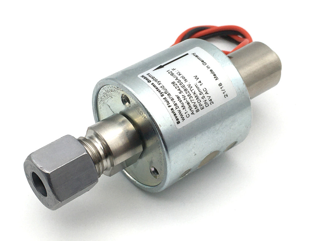 2/2-way-coaxial-beverage-solenoid valve BMV73528; stainless steel; flow-optimized with round coil for beer and carbonated drinks